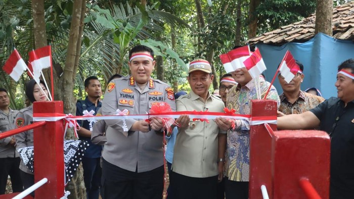 peresmian-jembatan-merah-putih-polresta-serang-kota-1786657495171_169