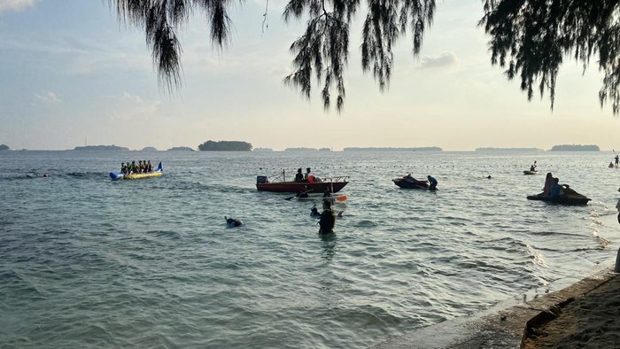 jakarta-yang-dikenal-sebagai-kota-tersibuk-di-indonesia-punya-surga-terpencilnya-yaitu-di-pulau-sepa-kepulauan-seribu-devideti-1752006301884_169