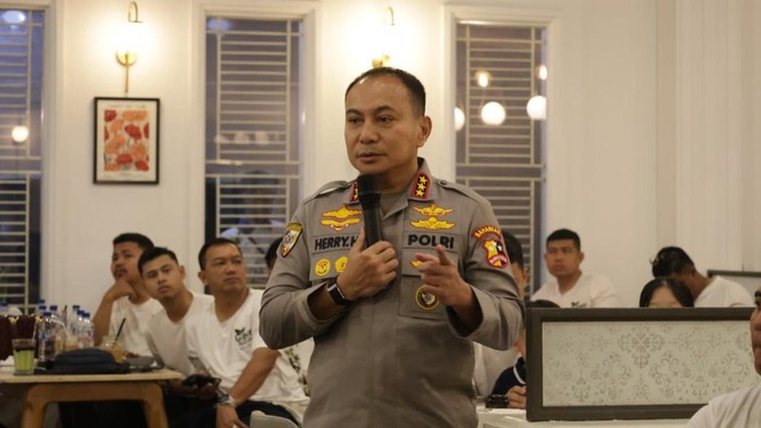 kabaharkam-polri-komjen-herry-heryawan-1791636161713_169