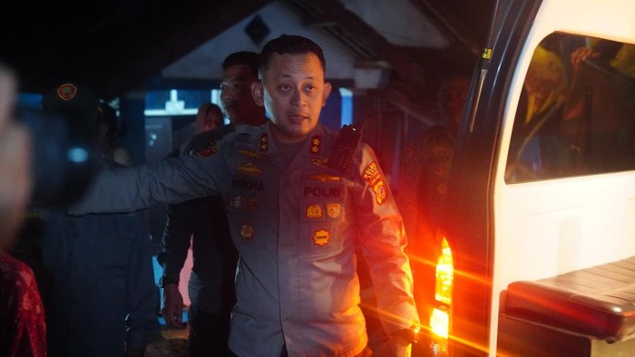 kapolres-bogor-evakuasi-piki-mutakim-abk-kapal-yang-disandera-perompak-somalia-dokistimewa-1791563253213_169