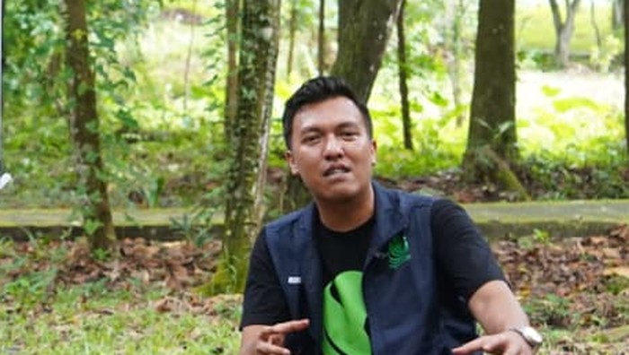 ketua-partai-hijau-riau-hengky-primana-1769067721936_169