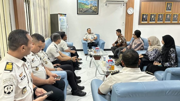 ombudsman-jakarta-saat-berkunjung-ke-lapas-cipinang-1792741412345_169