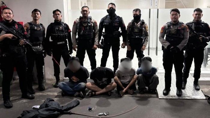 polisi-tangkap-4-pemuda-tawuran-di-jaktim-dokistimewa-1793333311067_169