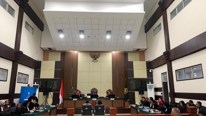 sidang-roy-suryo-1793157583589_169