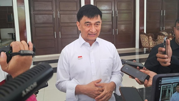 wakil-gubernur-banten-achmad-dimyati-natakusumah-ariefdetikcomwakil-gubernur-banten-achmad-dimyati-natakusumah-ariefdetikcom-1761302890027_169