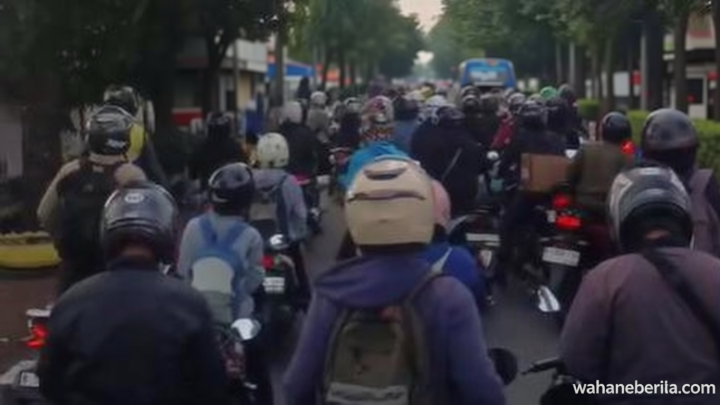 Visit Agenda: Cerita Tak Biasa Pemotor Terobos Tawuran di Jaktim saat Awal Pekan