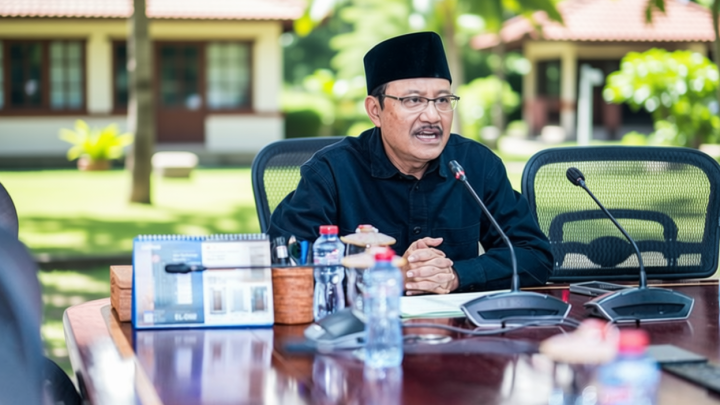 Topics Covered: Pesan Gus Ipul Jelang Operasional Sekolah Rakyat Permanen