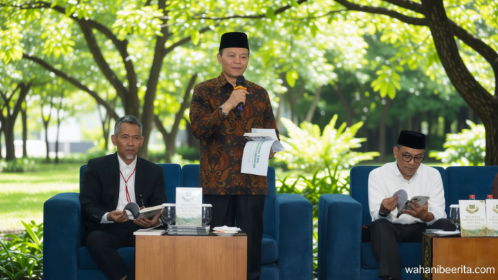New Policy: Hidayat Nur Wahid Rilis Buku ‘Reformasi Tata Kelola Haji Indonesia’