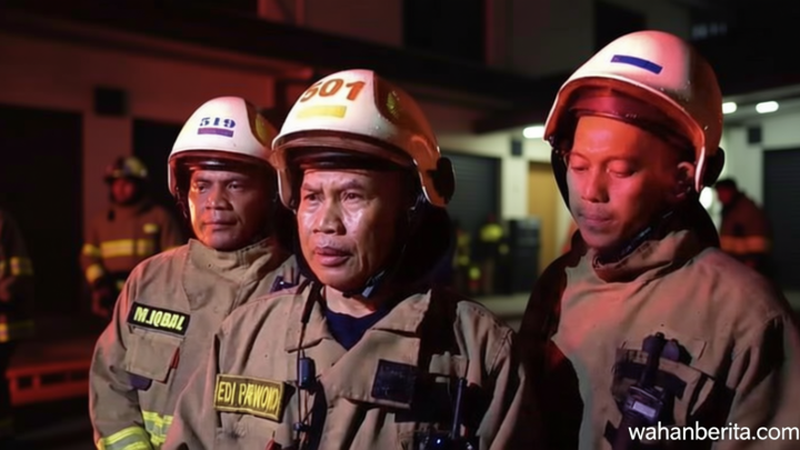 Kebakaran di Jatinegara Hanguskan 5 Rumah – Diduga Akibat Korsleting