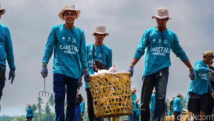 Aksi Bersih Pantai di Pandeglang Dorong Pengelolaan Sampah Berkelanjutan