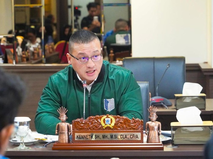 anggota-dprd-dki-jakarta-dari-fraksi-pdi-perjuangan-hardiyanto-kenneth-1779805615205_43