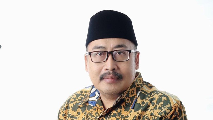ketua-pbnu-ahmad-fahrur-rozi-atau-gus-fahrur-foto-dok-pribadi-3_169