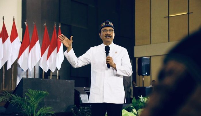 Main Agenda: Di Kupang, Mensos Gus Ipul Ajak Pemda Lakukan Pemutakhiran DTSEN
