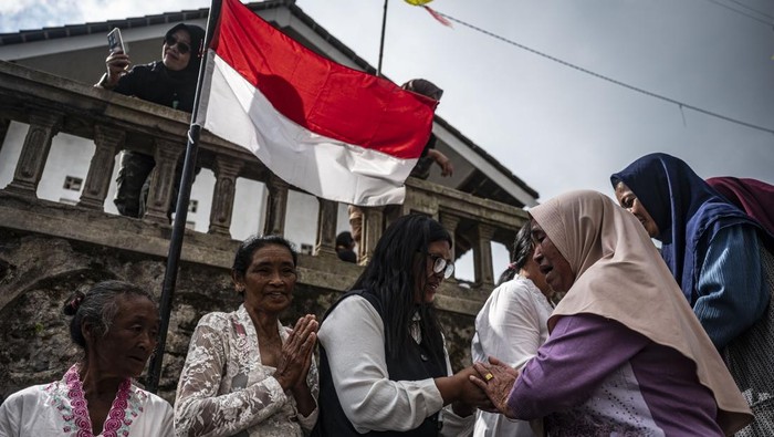 merajut-persaudaraan-lintas-iman-dalam-perayaan-waisak-1780212318821_169
