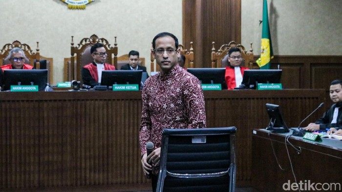 nadiem-makarim-dituntut-18-tahun-penjara-di-kasus-chromebook-1778676831479_169