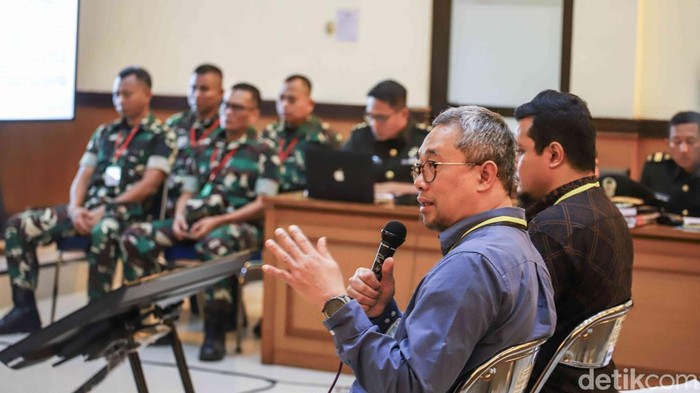 saksi-ahli-ungkap-dampak-berat-penyiraman-air-keras-terhadap-aktivis-andrie-yunus-1779251043928_169