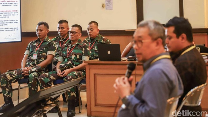saksi-ahli-ungkap-dampak-berat-penyiraman-air-keras-terhadap-aktivis-andrie-yunus-1779251044199_169