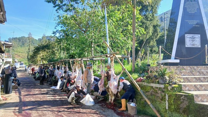 suasana-kurban-di-dusun-krajan-desa-batur-kabupaten-banjarnegara-rabu-2752026-1779857085697_169