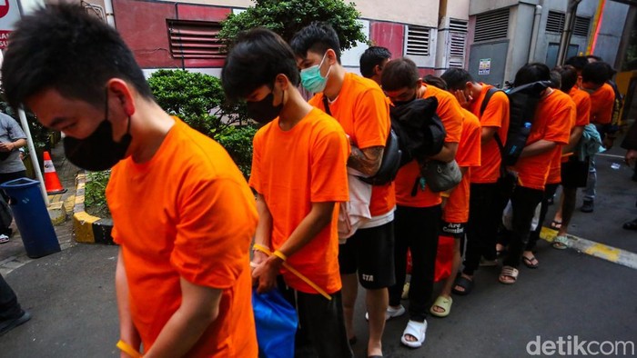 Latest Program: Terungkap Ada WNI Alumni Judol Kamboja Jadi Pelaku Sindikat Hayam Wuruk