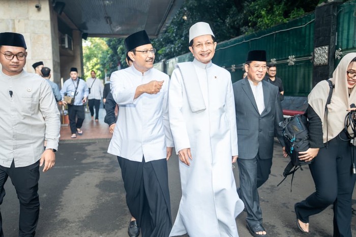 usai-salat-iduladha-di-istiqlal-gus-ipul-ajak-masyarakat-utamakan-tabayun-1779876176038