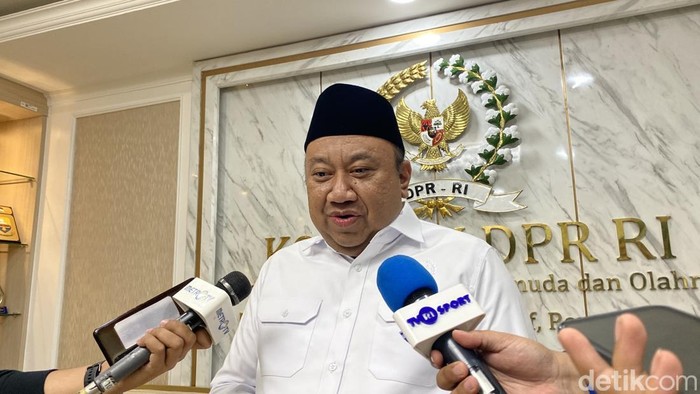 wakil-ketua-komisi-x-dpr-lalu-hadrian-irfani-firda-cynthiadetikcom_169