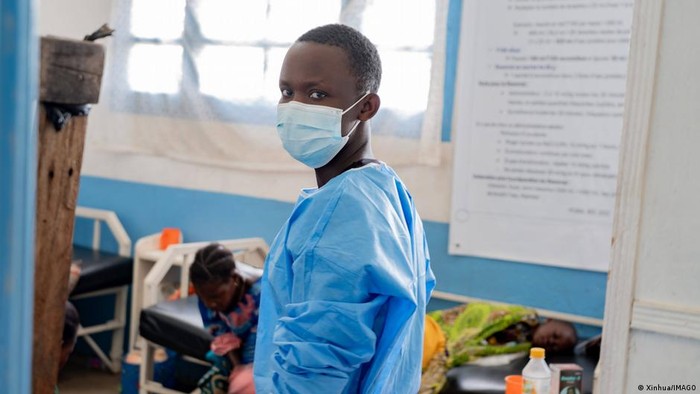 who-skala-dan-penyebaran-ebola-mengkhawatirkan-pasien-dari-as-dirawat-di-jerman-1779271498869