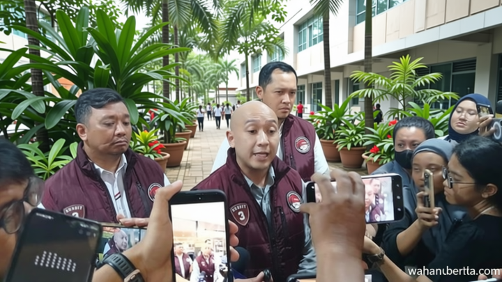 Main Agenda: Selebgram Inisial APG Ngaku 15 Kali Hisap Whip Pink Sampai Nge-fly