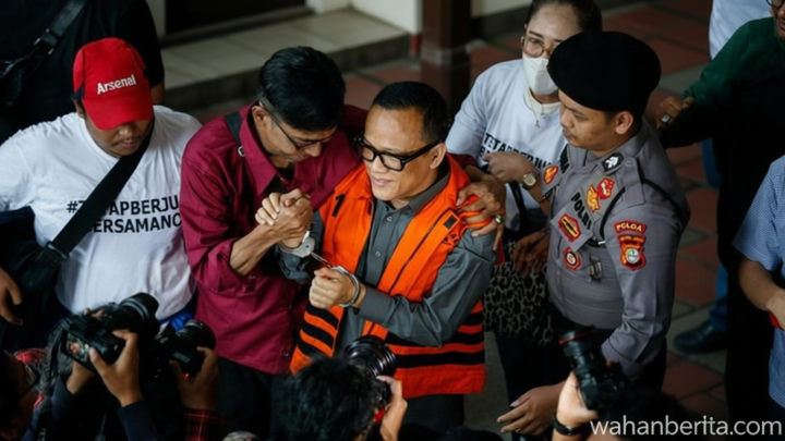 Divonis 4,5 Tahun Penjara – Eks Wamenaker Noel Minta Maaf ke Prabowo