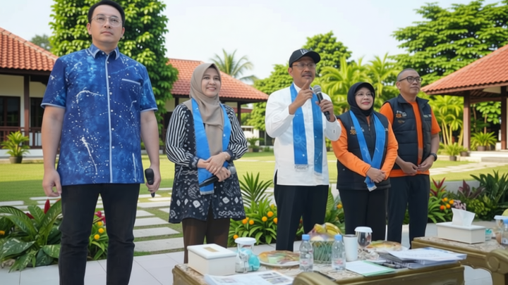 Topics Covered: Open House Sekolah Rakyat Palembang, Gus Ipul Tekankan Kejujuran