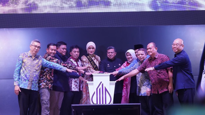 bpjph-gelar-sosialisasi-wajib-halal-oktober-2026-serentak-di-2183-titik-1781428215087