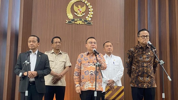 dpr-menggelar-pertemuan-dengan-pemerintah-di-kompleks-parlemen-senayan-jakarta-senin-862026-1780890474483_169