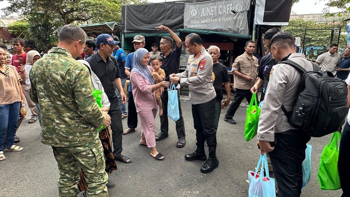 Important Visit: Jaga Jakarta On The Spot, Kapolda Metro dan Pangdam Jaya Serap Curhat Warga