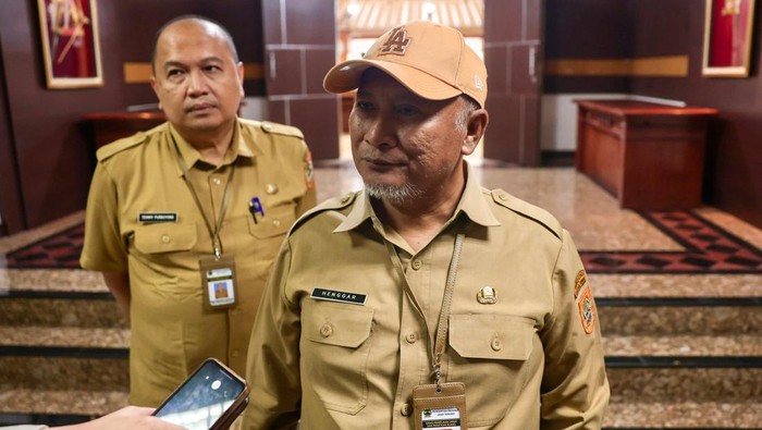 kepala-dinas-pekerjaan-umum-dan-penataan-ruang-pupr-jawa-tengah-henggar-budi-anggoro-1780307013580_169