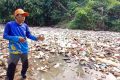 Facing Challenges: Sungai Cibanten Kota Serang Dipenuhi Sampah, 15 Ton Berhasil Diangkut