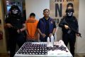 Polisi Bongkar Produksi Vape Narkoba di Bekasi – Peracik Ditangkap