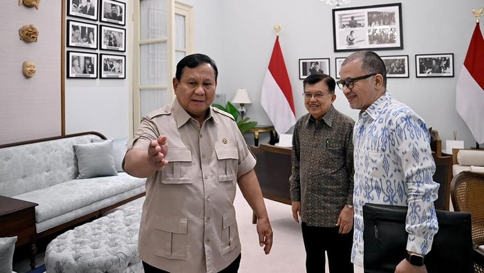 prabowo-bertemu-dengan-jusuf-kalla-di-istana-merdeka-foto-cahyo-biro-pers-media-dan-informasi-sekretariat-presiden-1781193246532_169