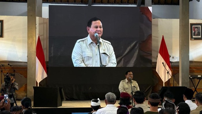 prabowo-subianto-di-sekolah-rakyat-menengah-pertama-srmp-17-tabanan-bali-1780805614112_169-1