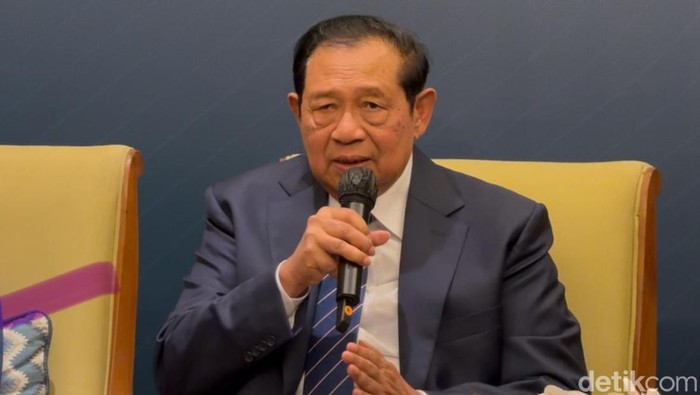 presiden-ke-6-ri-susilo-bambang-yudhoyono-sby-di-forum-aplma-di-nusa-dua-kabupaten-badung-bali-selasa-1762025-foto-i-nyoman-ad-1750148746345_169