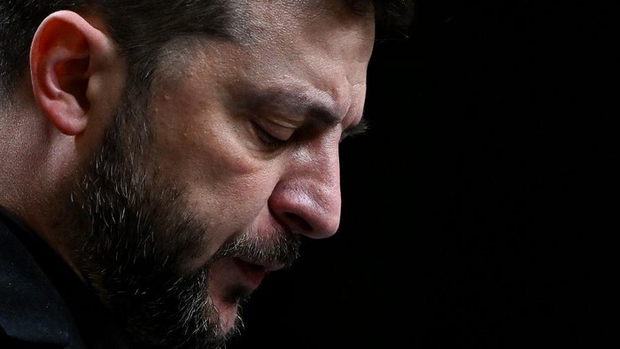 presiden-ukraina-volodymyr-zelensky-1763781423721_169
