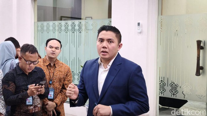 Key Strategy: Seskab Bicara Capaian Haji-Pemulangan WNI: Hasil Konkret Diplomasi Prabowo