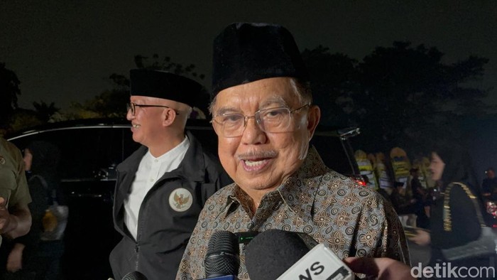 wakil-presiden-ri-ke-10-dan-12-jusuf-kalla-jk-1780254882689_169