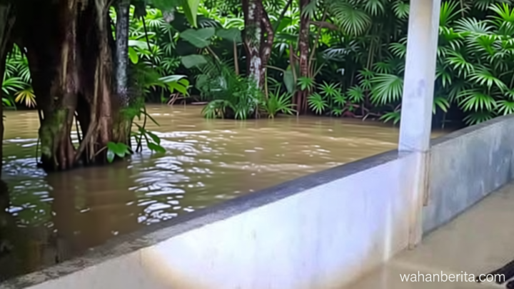 What Happened: Anomali Banjir di Tengah Kemarau