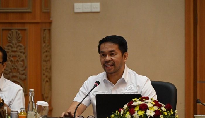 Topics Covered: Marinus Gea: Harmonisasi Regulasi Daerah Kunci Reformasi Hukum Nasional