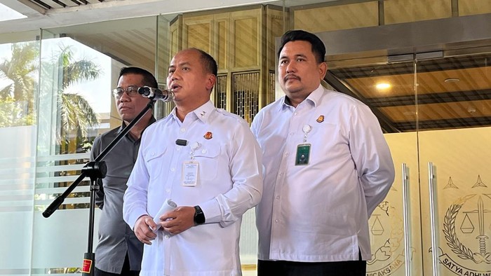 kapuspenkum-kejagung-anang-supriatna-1784106557401_169-1
