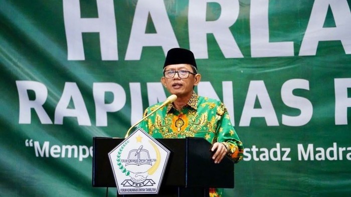 ketua-umum-dewan-pengurus-pusat-forum-komunikasi-diniyah-takmiliyah-dpp-fkdt-lukman-khakim-1783859630577