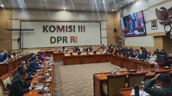 komisi-iii-dpr-1783922588429_169
