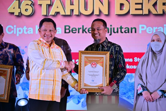 mendagri-apresiasi-sulsel-sukses-jadi-tuan-rumah-syukuran-dekranas-hkg-pkk-1783859318180