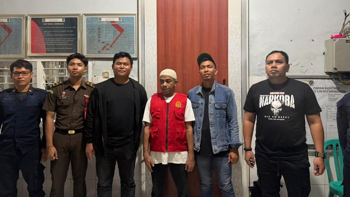 Berkas Lengkap – Kurir Sabu Jaringan Ko Erwin Dilimpahkan Bareskrim ke Jaksa