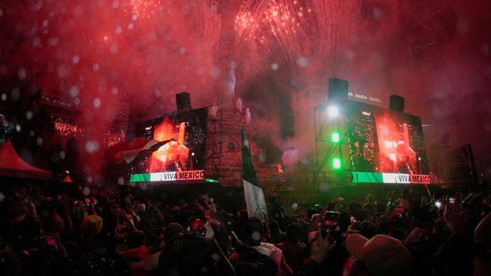 perayaan-kemenangan-meksiko-atas-ekuador-dalam-piala-dunia-di-mexico-city-1782903649677_169