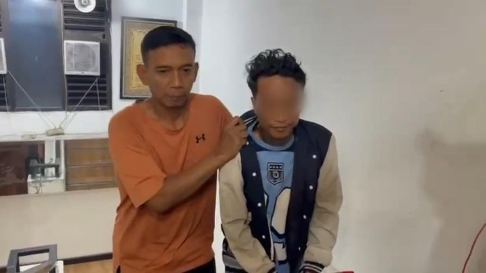 polisi-menangkap-seorang-pria-berinisial-sn-usai-mencuri-motor-milik-seorang-teknisi-pemasangan-wi-fi-di-tambora-jakarta-barat-1784511432537_169
